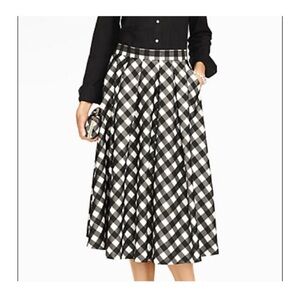 Talbots Classic Black and White Checkered Skirt pockets lined size 16